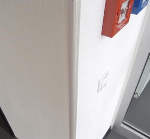 KANTSKYDD HALVTRANSPARENT PLAST